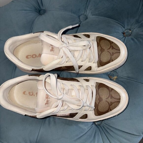Coach Sneakers 7.5 (38) - Picture 3 of 4